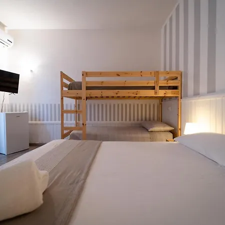 Cinque Pini Alojamento de Acomodação e Pequeno-almoço