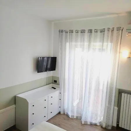 Alojamento de Acomodação e Pequeno-almoço Cinque Pini