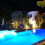 Cinque Pini B&B 카사밋쵸라테르메